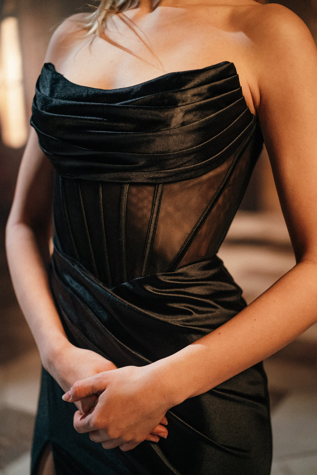 BLACK 49169